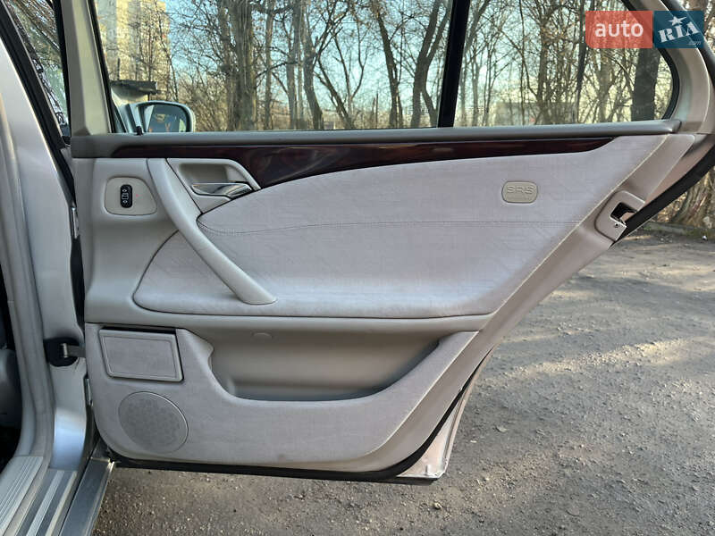 Седан Mercedes-Benz E-Class 1998 в Дніпрі