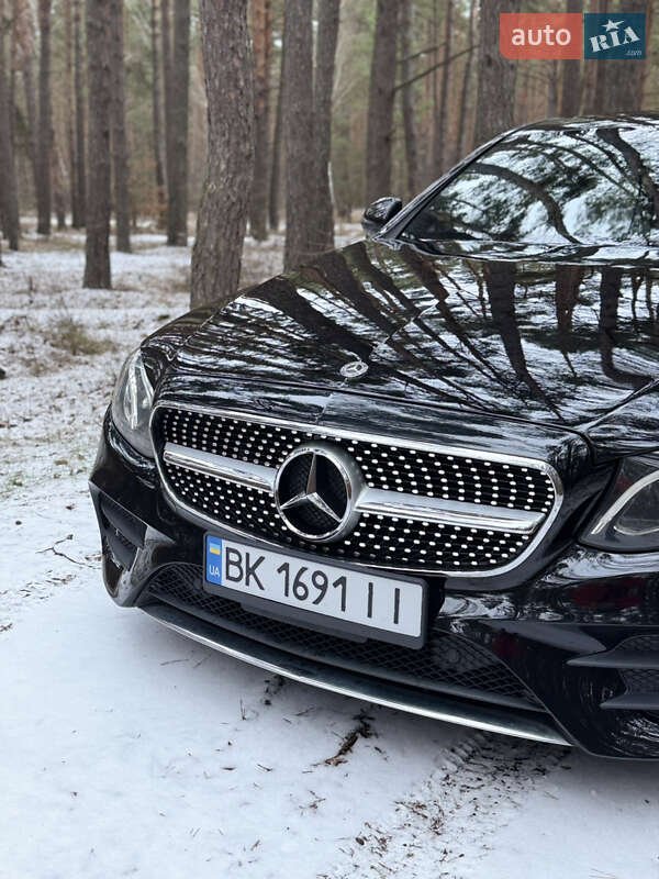 Седан Mercedes-Benz E-Class 2018 в Києві