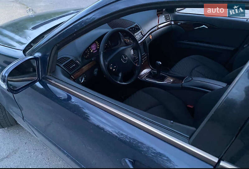 Седан Mercedes-Benz E-Class 2002 в Хмельницькому