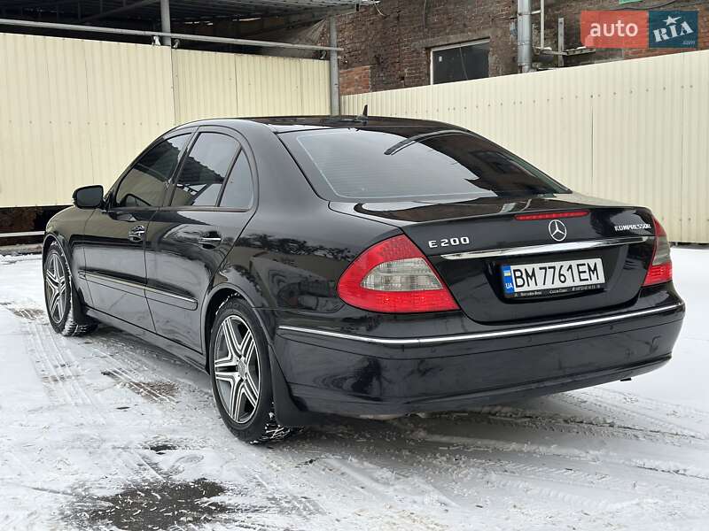 Седан Mercedes-Benz E-Class 2007 в Охтирці