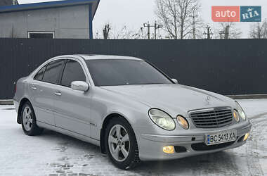 Седан Mercedes-Benz E-Class 2002 в Львове