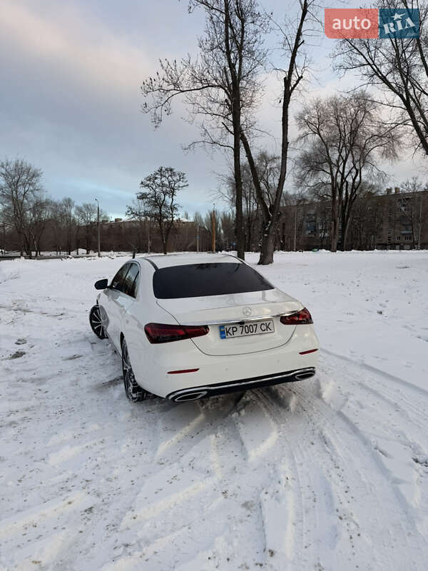 Седан Mercedes-Benz E-Class 2020 в Запоріжжі