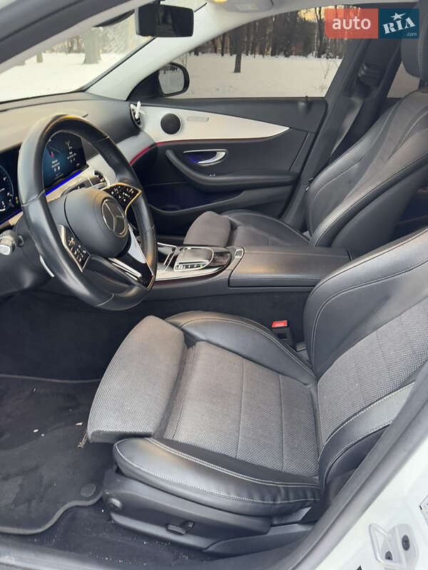 Седан Mercedes-Benz E-Class 2020 в Запоріжжі