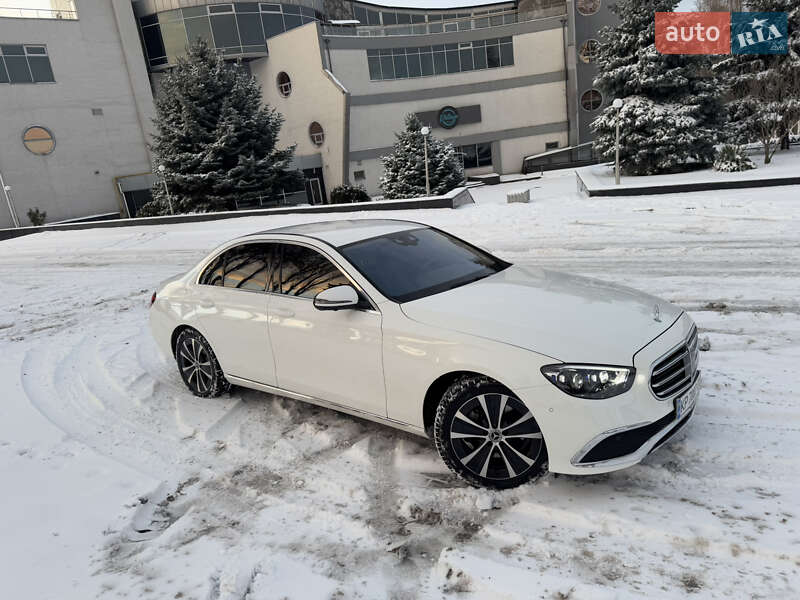 Седан Mercedes-Benz E-Class 2020 в Запоріжжі