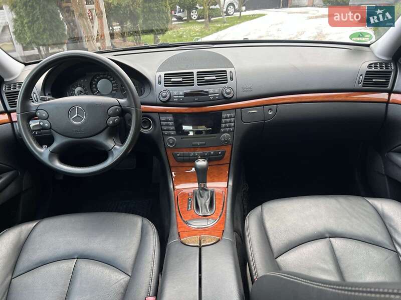 Седан Mercedes-Benz E-Class 2006 в Луцьку