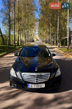 Седан Mercedes-Benz E-Class 2010 в Чернівцях