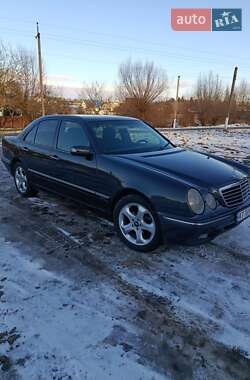 Седан Mercedes-Benz E-Class 2001 в Коломиї