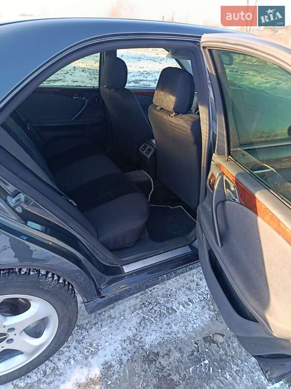 Седан Mercedes-Benz E-Class 2001 в Коломые