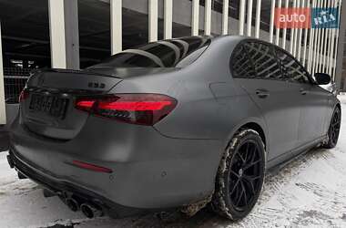 Седан Mercedes-Benz E-Class 2022 в Киеве