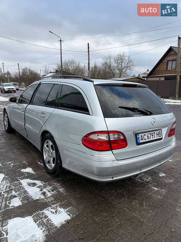 Универсал Mercedes-Benz E-Class 2005 в Нововолынске