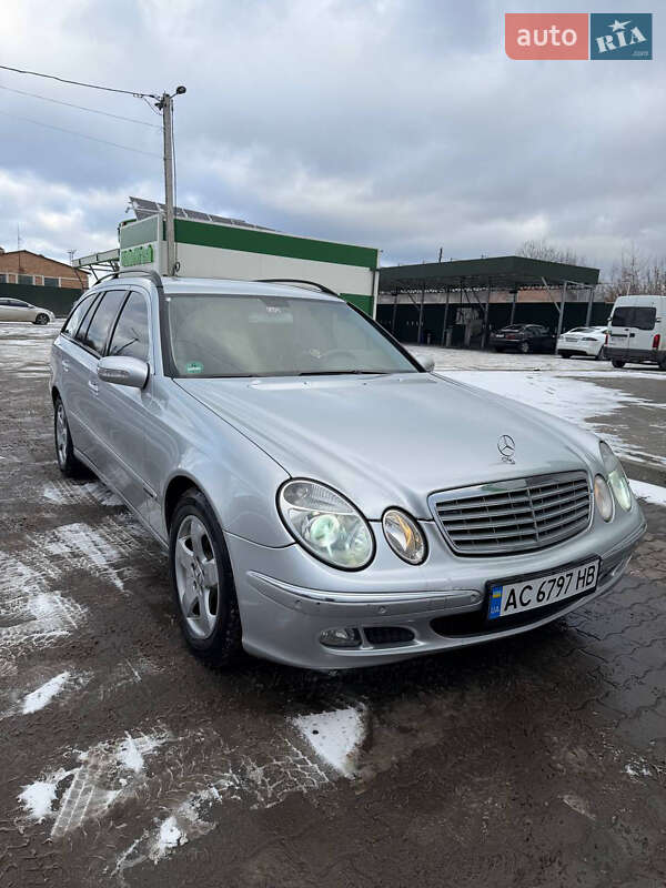Универсал Mercedes-Benz E-Class 2005 в Нововолынске