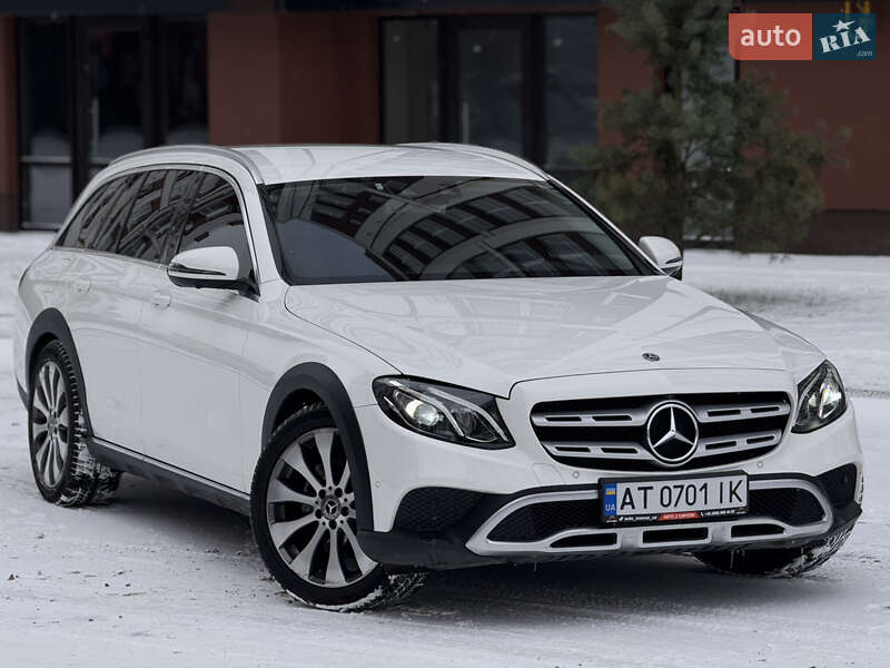 Універсал Mercedes-Benz E-Class 2017 в Івано-Франківську