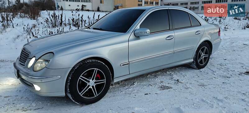 Седан Mercedes-Benz E-Class 2004 в Рівному фото 17 Седан Mercedes-Benz E-Class 2004 в Рівному