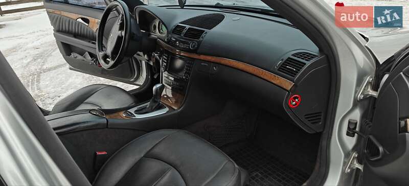 Седан Mercedes-Benz E-Class 2004 в Рівному фото 56 Седан Mercedes-Benz E-Class 2004 в Рівному