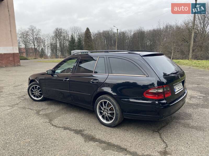 Універсал Mercedes-Benz E-Class 2004 в Бурштині