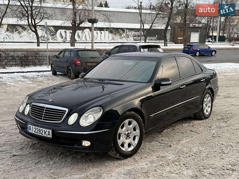 Mercedes-Benz E-Class 2002