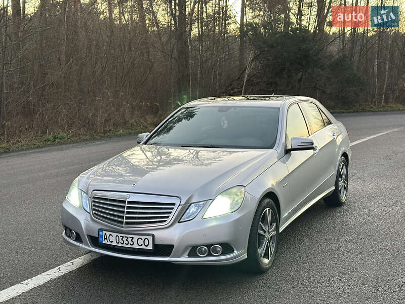 Седан Mercedes-Benz E-Class 2009 в Ковелі фото Седан Mercedes-Benz E-Class 2009 в Ковелі