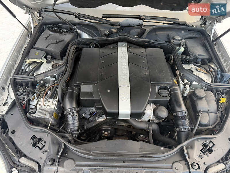 Седан Mercedes-Benz E-Class 2002 в Львове