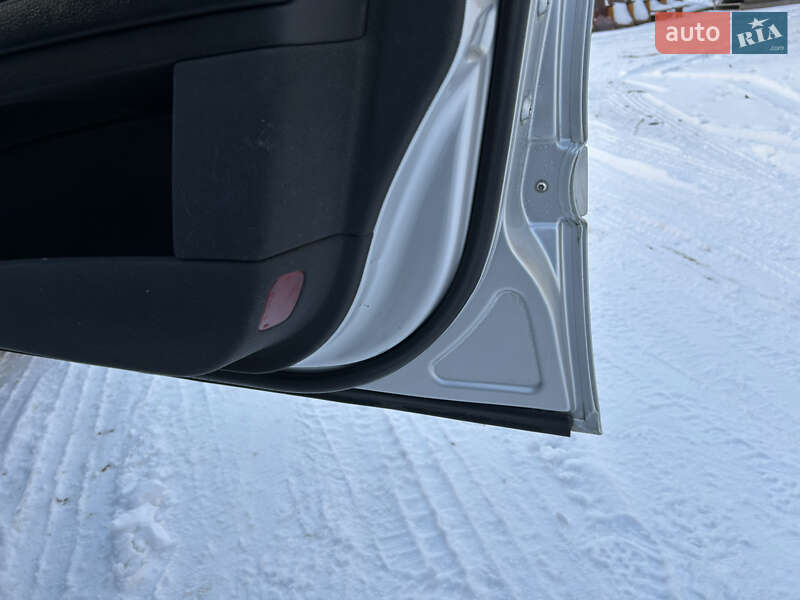 Універсал Mercedes-Benz E-Class 2003 в Микулинцях фото 13 Універсал Mercedes-Benz E-Class 2003 в Микулинцях