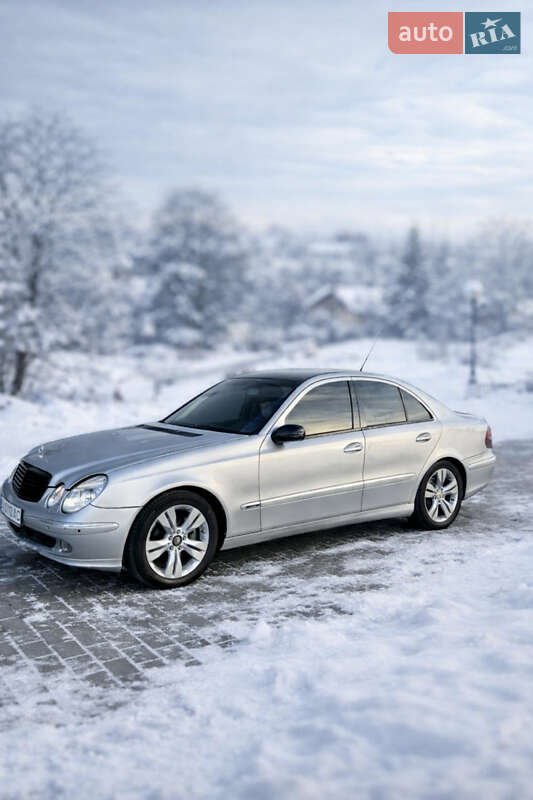 Mercedes-Benz E-Class 2002 Mercedes-Benz E-Class 2002