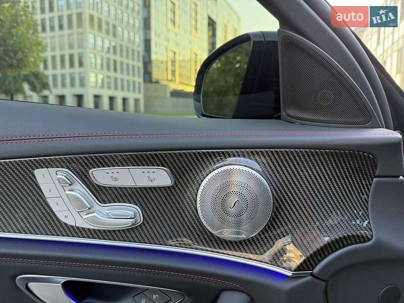Седан Mercedes-Benz E-Class 2022 в Днепре