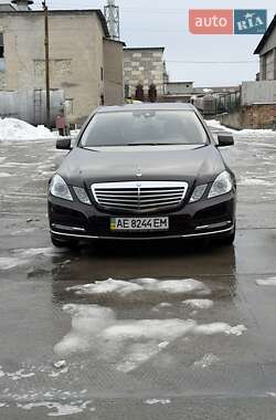 Седан Mercedes-Benz E-Class 2011 в Запоріжжі