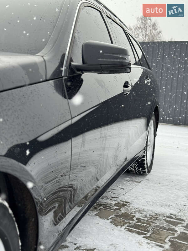 Универсал Mercedes-Benz E-Class 2015 в Нововолынске