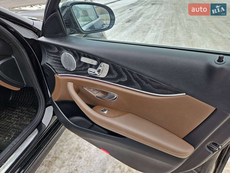 Седан Mercedes-Benz E-Class 2016 в Рівному