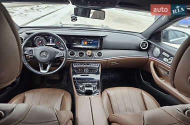 Седан Mercedes-Benz E-Class 2016 в Ровно