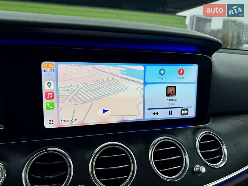 Седан Mercedes-Benz E-Class 2017 в Киеве