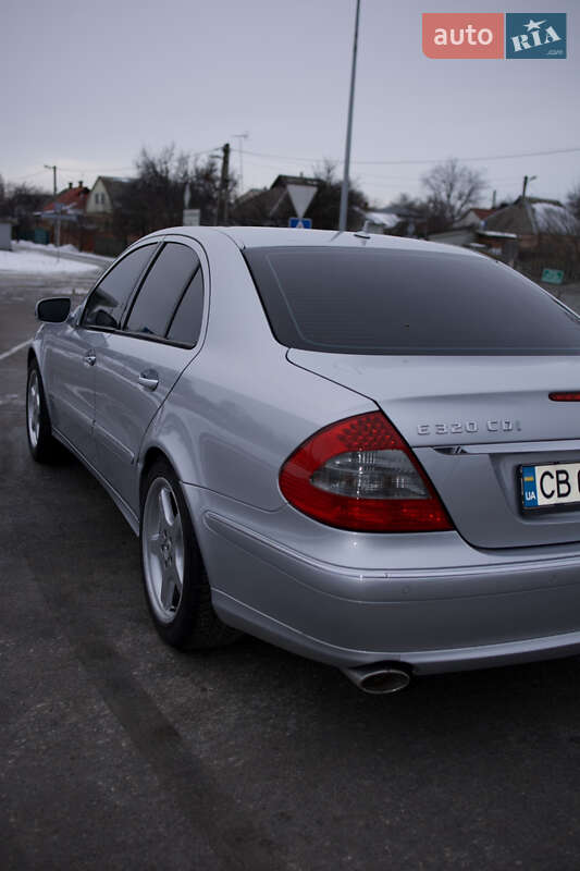 Седан Mercedes-Benz E-Class 2008 в Полтаве