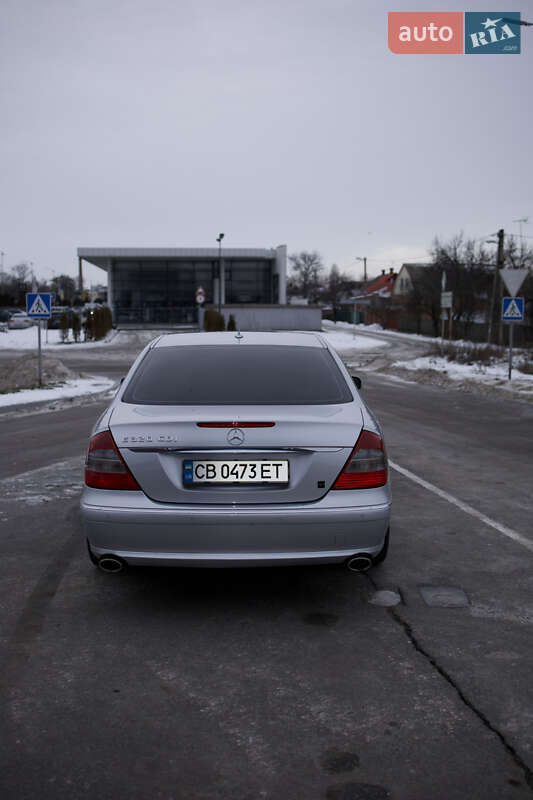 Седан Mercedes-Benz E-Class 2008 в Полтаве