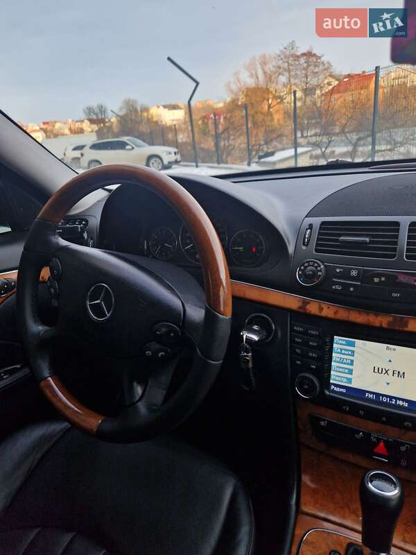 Седан Mercedes-Benz E-Class 2008 в Хмельницькому фото 26 Седан Mercedes-Benz E-Class 2008 в Хмельницькому