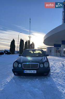 Седан Mercedes-Benz E-Class 1999 в Сумах