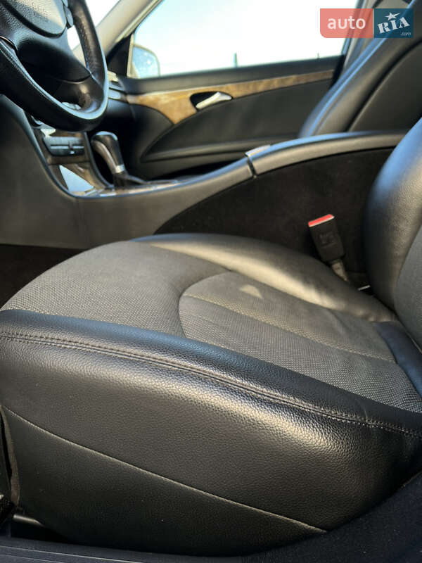 Седан Mercedes-Benz E-Class 2006 в Луцке