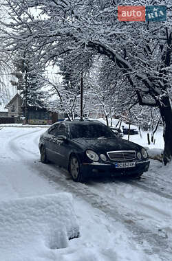Седан Mercedes-Benz E-Class 2003 в Надворной