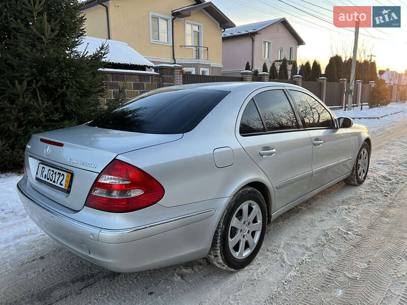 Седан Mercedes-Benz E-Class 2004 в Киеве фото 5 Седан Mercedes-Benz E-Class 2004 в Киеве
