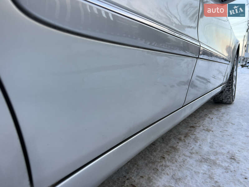 Седан Mercedes-Benz E-Class 2004 в Киеве фото 44 Седан Mercedes-Benz E-Class 2004 в Киеве