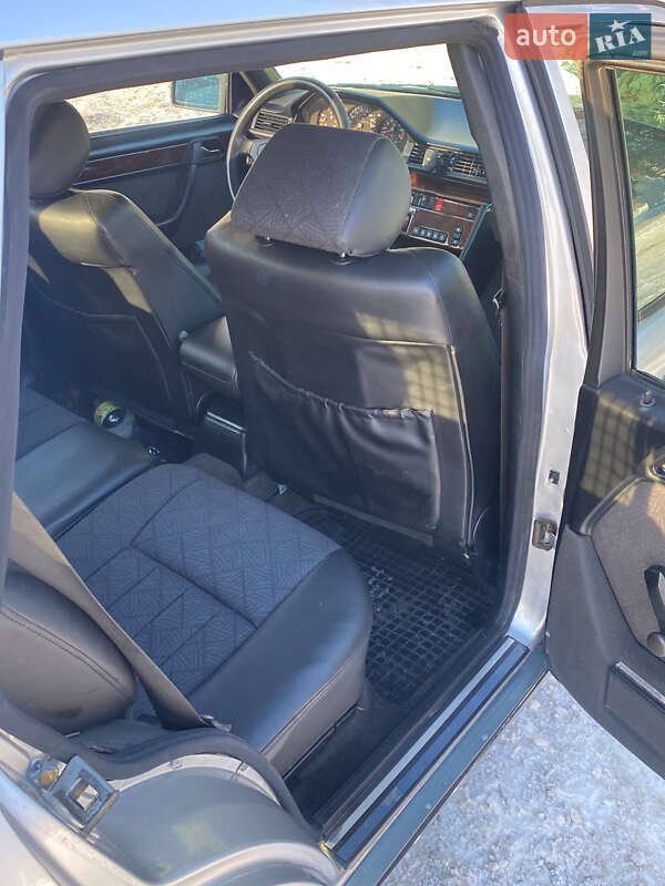 Універсал Mercedes-Benz E-Class 1995 в Києві фото 13 Універсал Mercedes-Benz E-Class 1995 в Києві