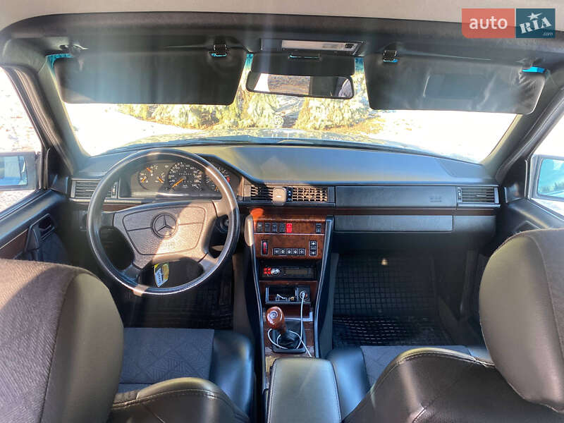Універсал Mercedes-Benz E-Class 1995 в Києві фото 19 Універсал Mercedes-Benz E-Class 1995 в Києві
