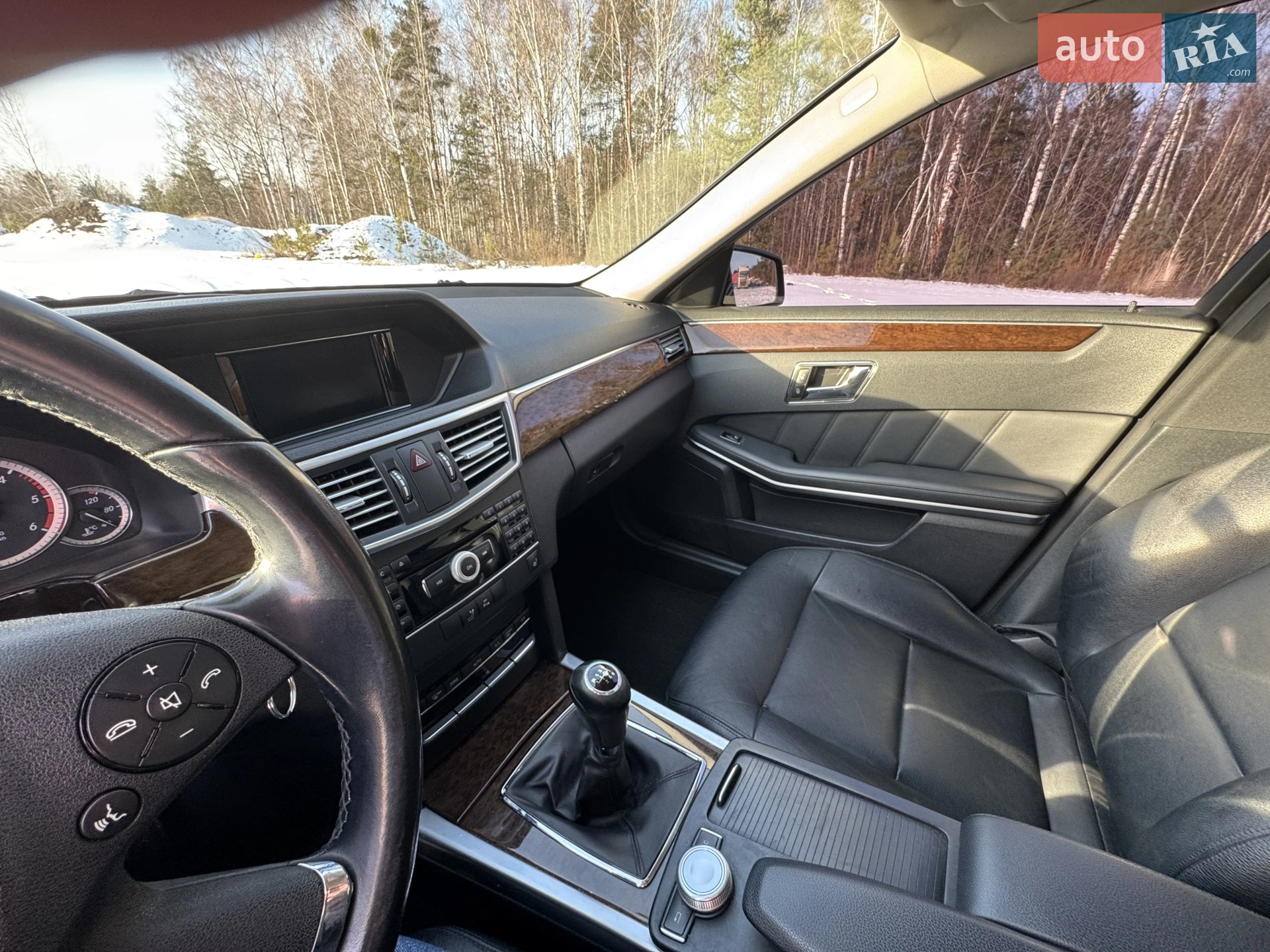 2010 Mercedes-Benz E-klasse - мініатюра 31