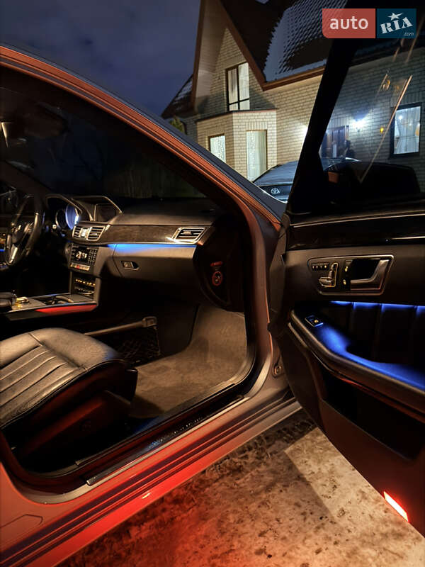 Седан Mercedes-Benz E-Class 2014 в Луцке