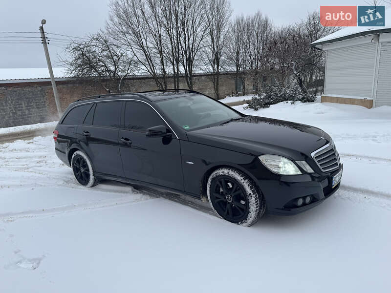 Універсал Mercedes-Benz E-Class 2010 в Золочеві фото 7 Універсал Mercedes-Benz E-Class 2010 в Золочеві