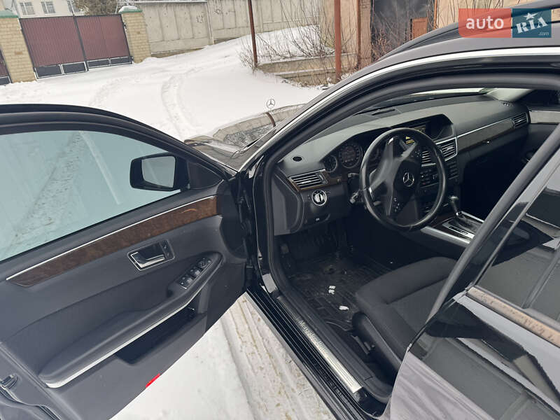 Універсал Mercedes-Benz E-Class 2010 в Золочеві фото 10 Універсал Mercedes-Benz E-Class 2010 в Золочеві