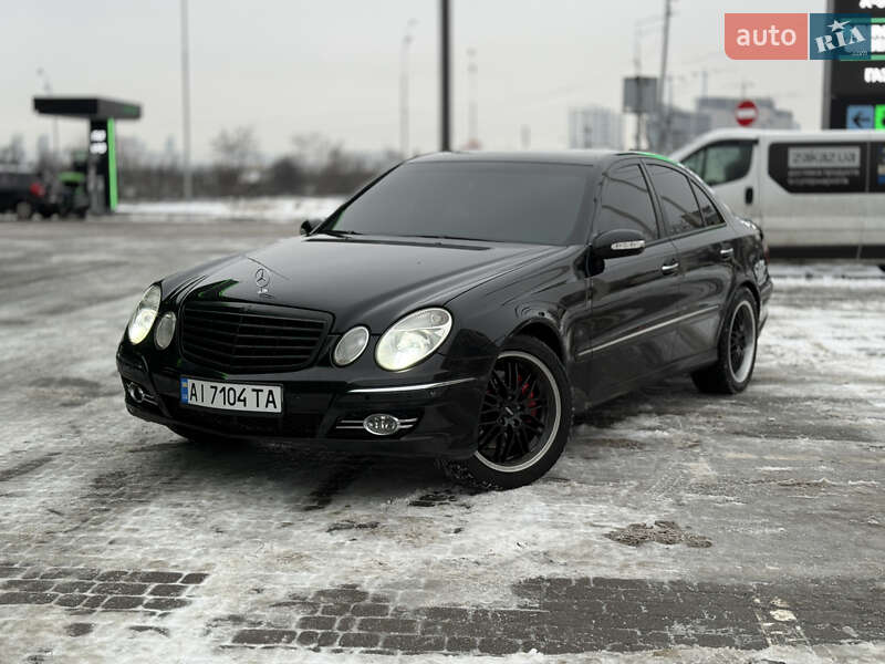 Mercedes-Benz E-Class 2003
