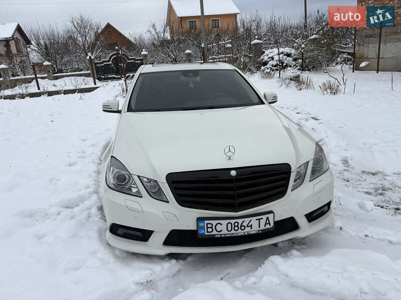 Седан Mercedes-Benz E-Class 2009 в Кам'янець-Подільському фото 16 Седан Mercedes-Benz E-Class 2009 в Кам'янець-Подільському