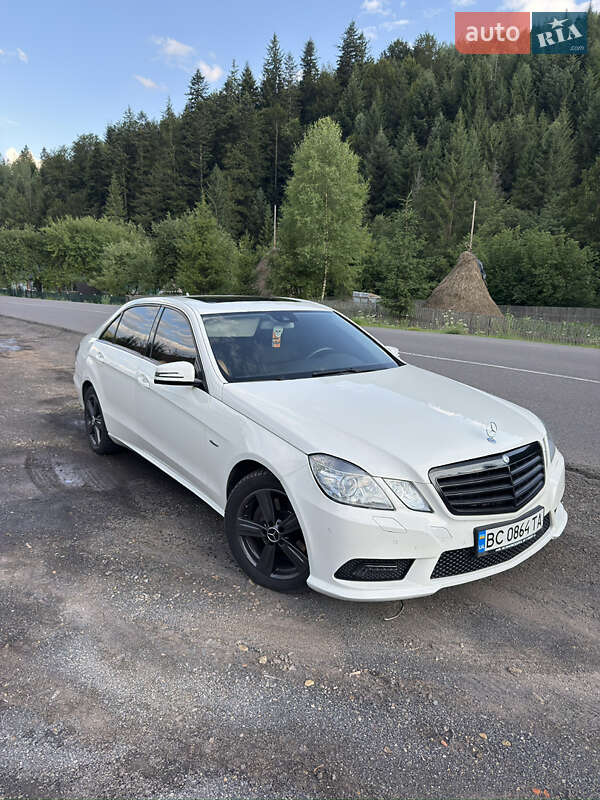 Седан Mercedes-Benz E-Class 2009 в Кам'янець-Подільському фото 27 Седан Mercedes-Benz E-Class 2009 в Кам'янець-Подільському
