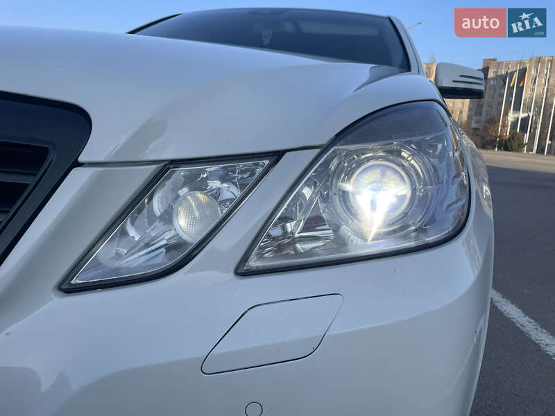 Седан Mercedes-Benz E-Class 2009 в Кам'янець-Подільському фото 96 Седан Mercedes-Benz E-Class 2009 в Кам'янець-Подільському