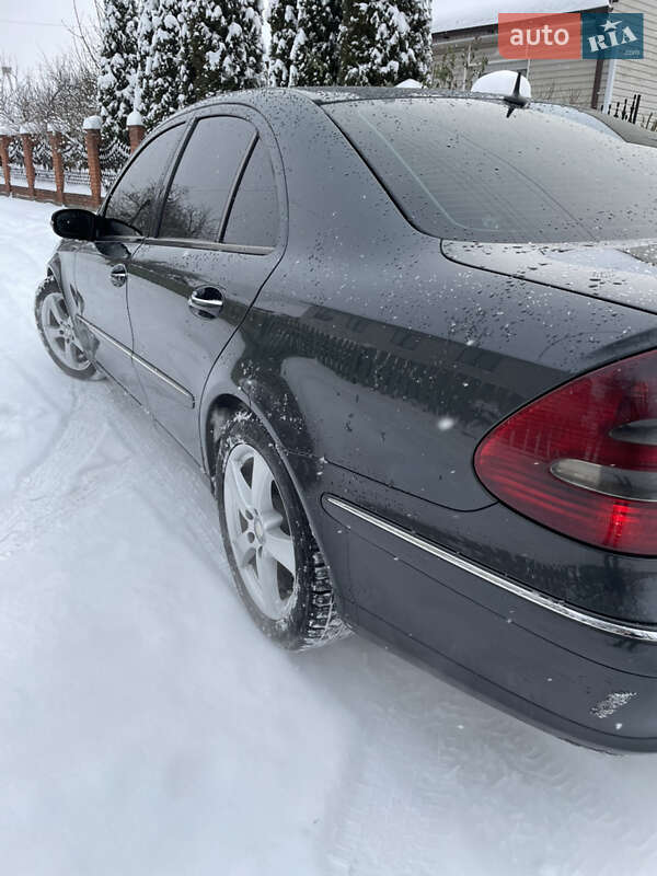 Седан Mercedes-Benz E-Class 2004 в Любомле фото 6 Седан Mercedes-Benz E-Class 2004 в Любомле