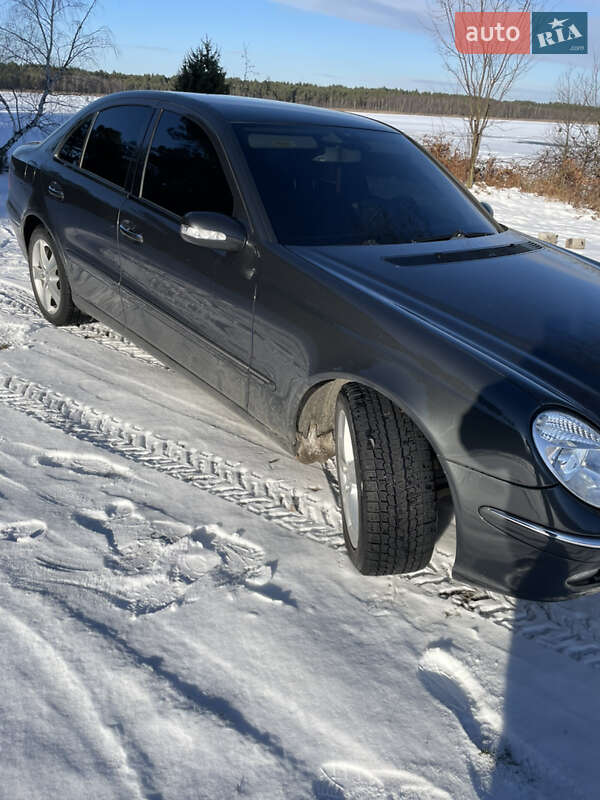 Седан Mercedes-Benz E-Class 2004 в Любомле фото 16 Седан Mercedes-Benz E-Class 2004 в Любомле